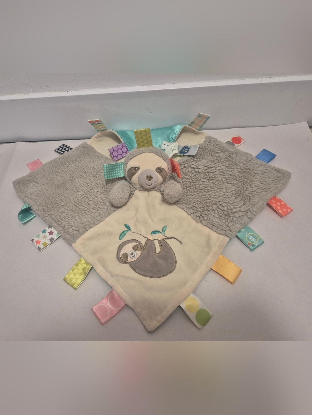*5 Items $25* Mary Meyer Taggies Molasses Sloth security blanket